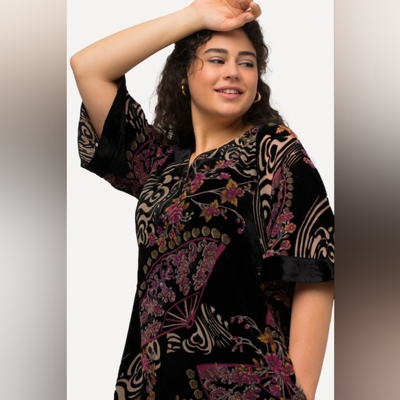 Ulla Popken Burnout Velvet Dress Floral & Fans Print Fits 18/20 - Picture 14 of 16